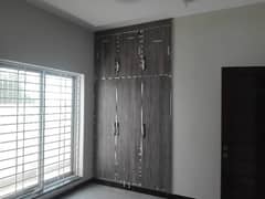 House In Wapda Town Phase 1 - Block E1 Sized 1 Kanal Is Available