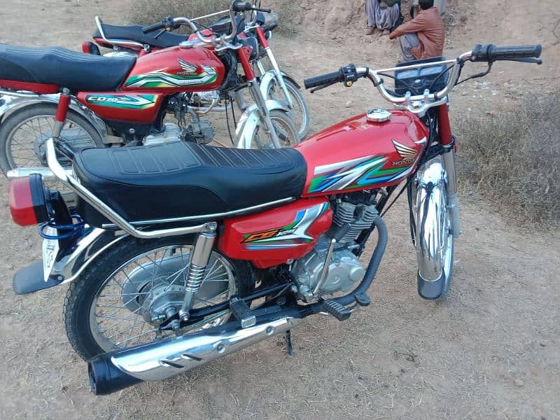 urjant for Honda 125 new condition Islamabad number 4