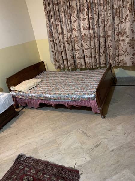 Furnished independent room near Emporium Mall 7
