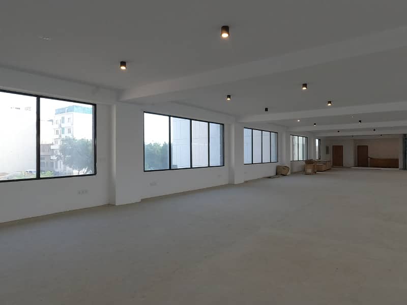 Showroom Available For Rent In Al Murtaza Commercial Dha Phase 8 Karachi 22