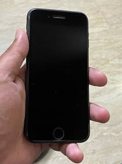 Iphone 8 / PTA Approved / Black / Waterpack / Non-repaired