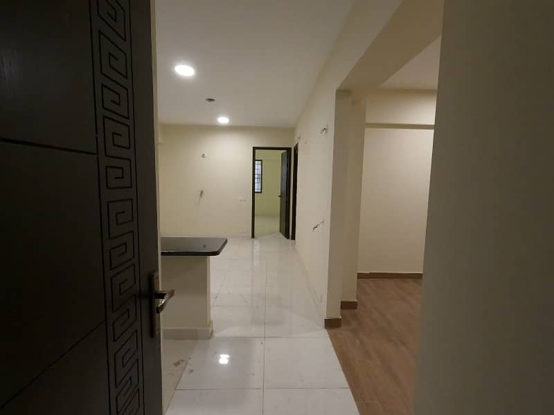 Get A Prime Location 1100 Square Feet Flat For Sale In Falaknaz Dynasty 8