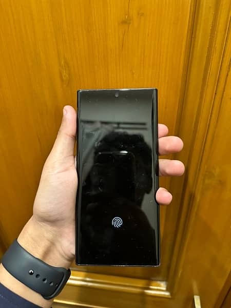 Samsung Note 10 official PTA approved, excellent condition 4