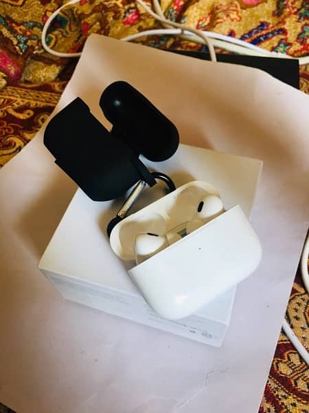 Air Pods Pro ( 2nd Genration) with silicon Case 1 day used. 1