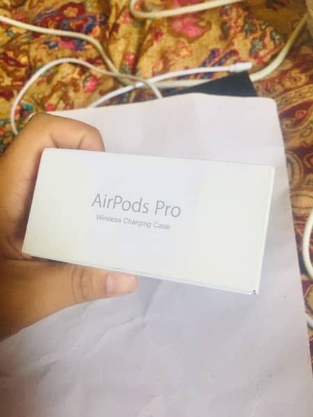 Air Pods Pro ( 2nd Genration) with silicon Case 1 day used. 3