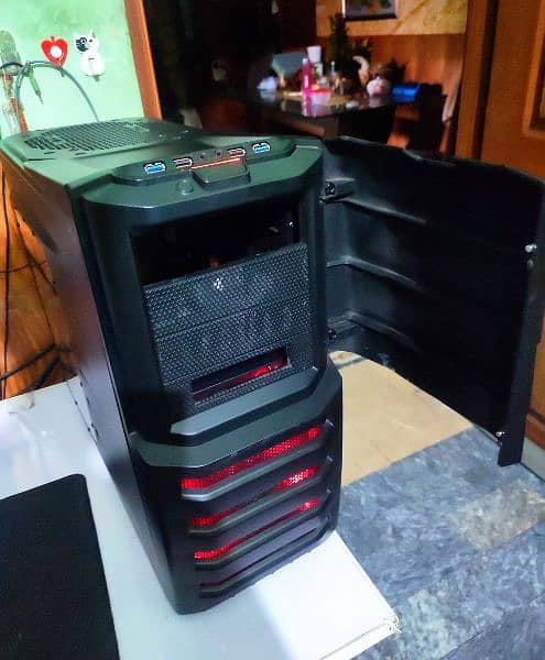 Cooler Master Enforcer Giant size Gaming Case top Quality 200mm fans 4
