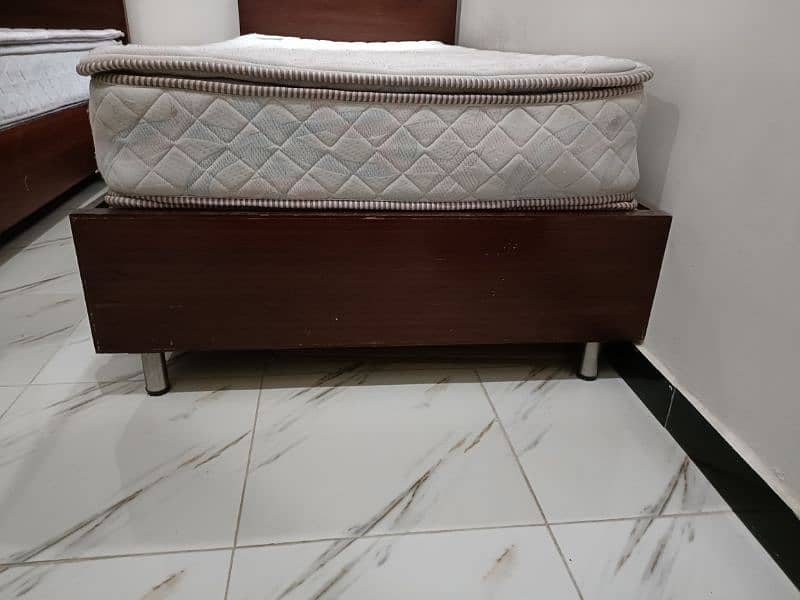 single bed with mattress 4