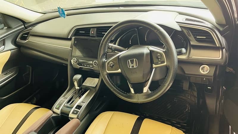 Honda Civic 2017 4
