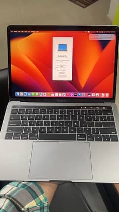 Apple MacBooke Pro touch bar Ci7 2017