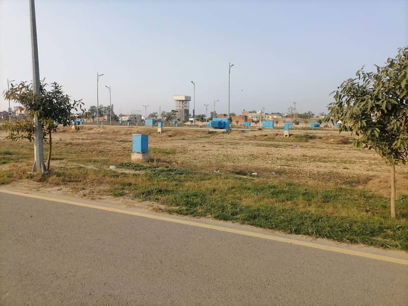 Direct 5 Marla Plot Prime Location Investor Rate In DHA 9 Town Lahore 21