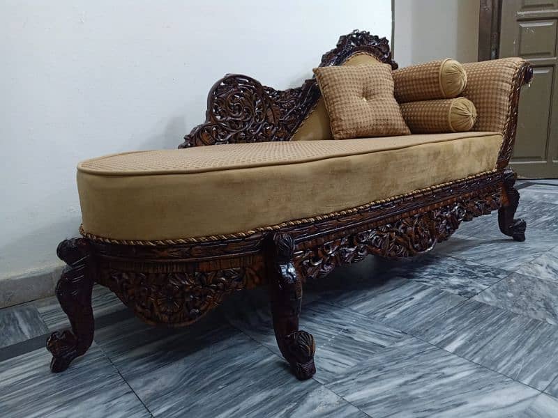 Dewaan Like New Condition pure Wood 8