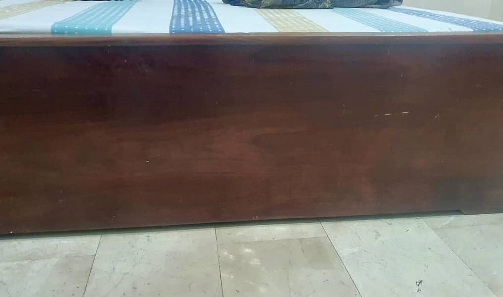 Durable Wood Bed without mattress 2