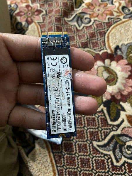 M2 Card SSD 128 gb Exchange possible with external Hard or 512 gb ssd 0