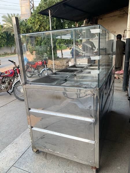 Food Counter for sale in Lahore 4