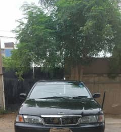 Nissan Sunny 2000 model in mint condition.