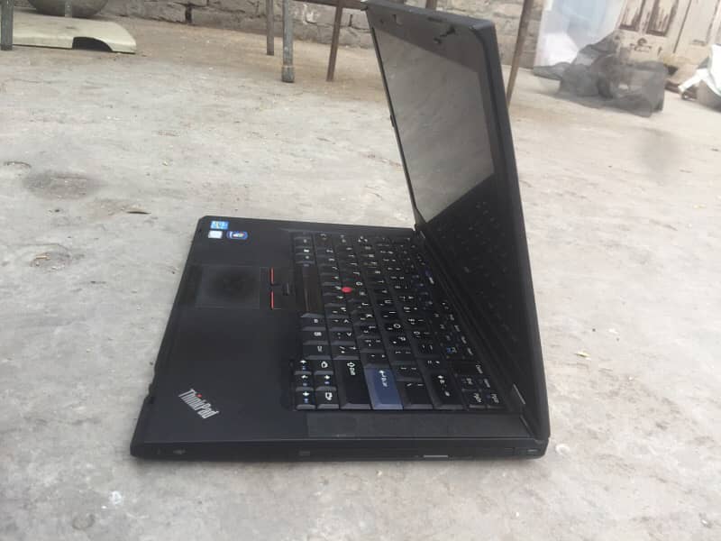 Lenovo laptop T420s 3