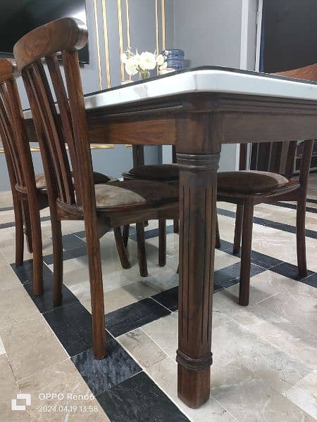 5 × 3 feet dining table with 4 chairs 8