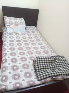 2 single beds with mattresses and singhar Mez for sale Urgently