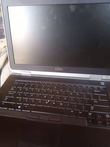 Laptop Dell core i5 2nd generation 6Gb Ram with 128Gb SSD 4