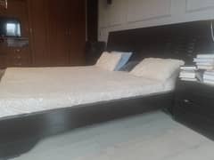 Bed with Mattress Side Table Dressing 0