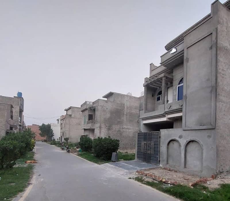 3 Marla House For Sale on Installments in Rehan Garden Phase 2, Lahore 3