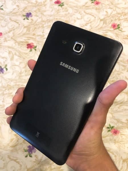 Samsung tablet A6 0