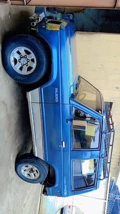 pajero jeep