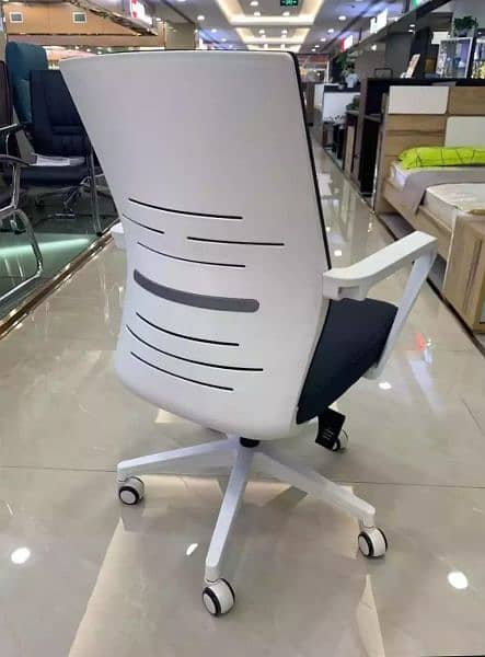 Office Chair, Executive Office Chair, Gaming Chair 19