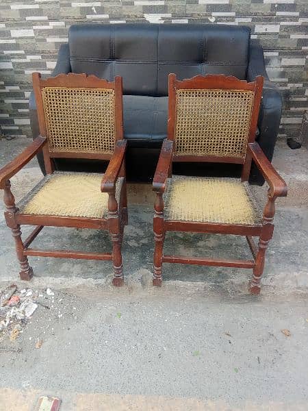chairs bilkul 10 by 10 condition 1