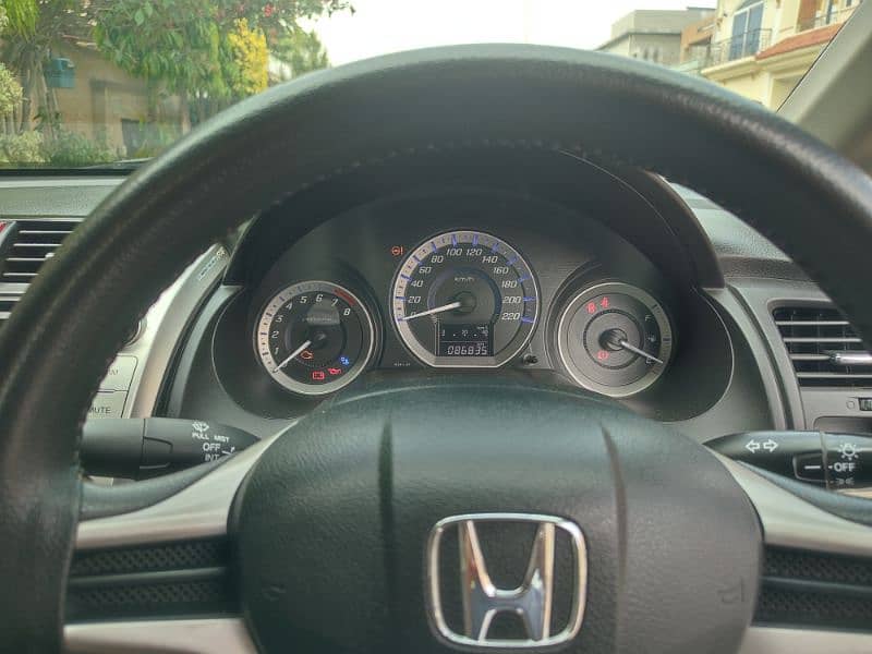 Honda city aspire 1.5 6