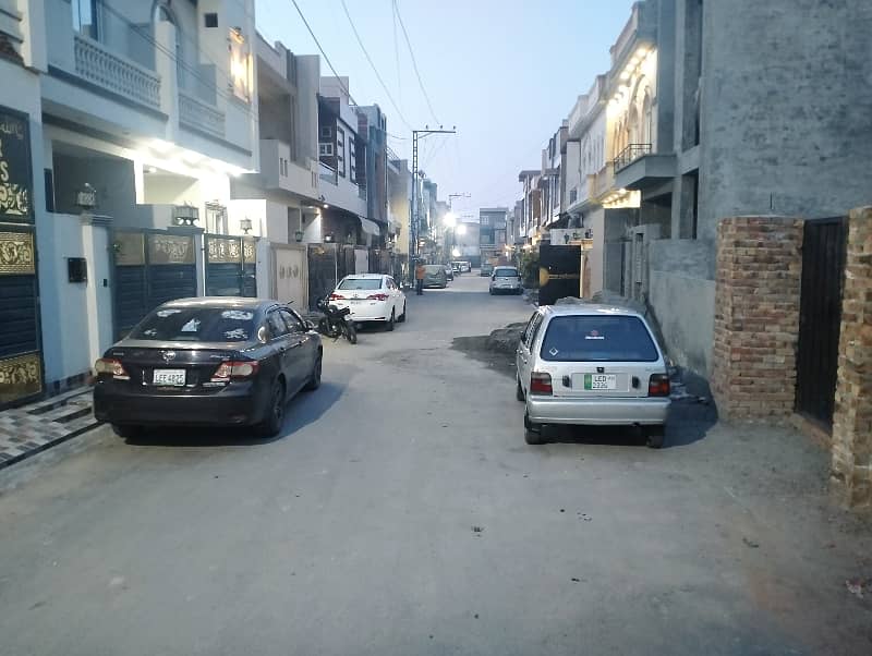 3 Marla Plot For Sale In Gulshan Lahore Housing Society 24