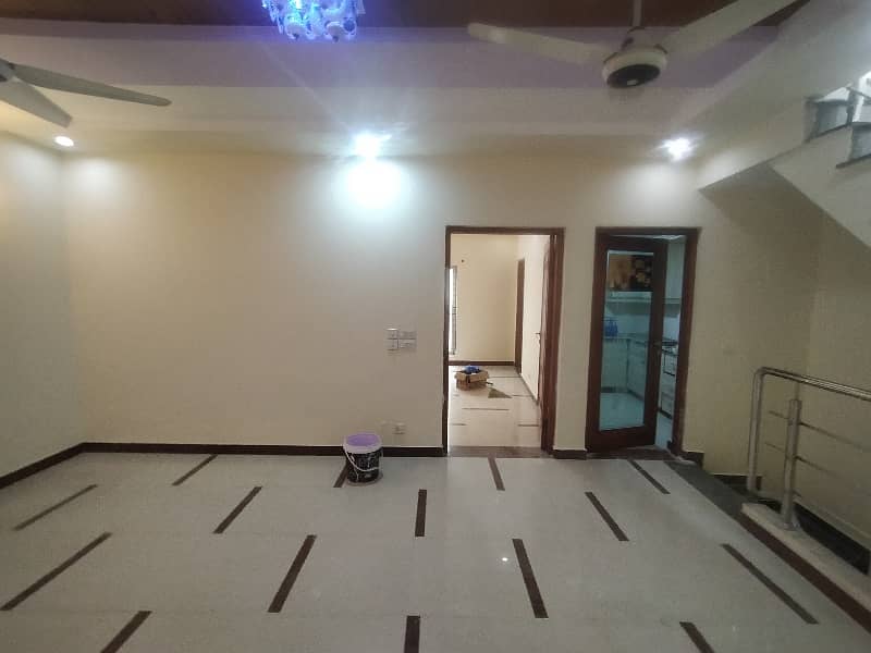 5 Marla Double Story House For Rent Johar Town 36