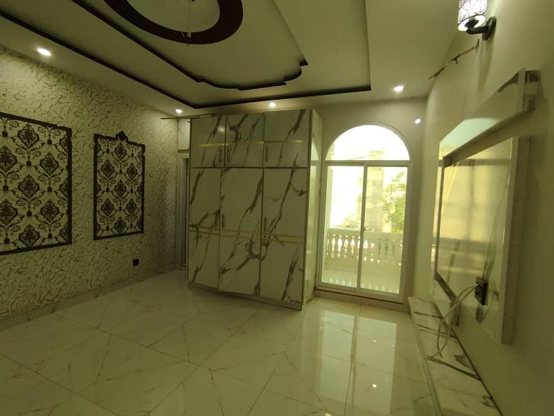 Brand New Corner Apartment For Sale Gulshan Lahore 2