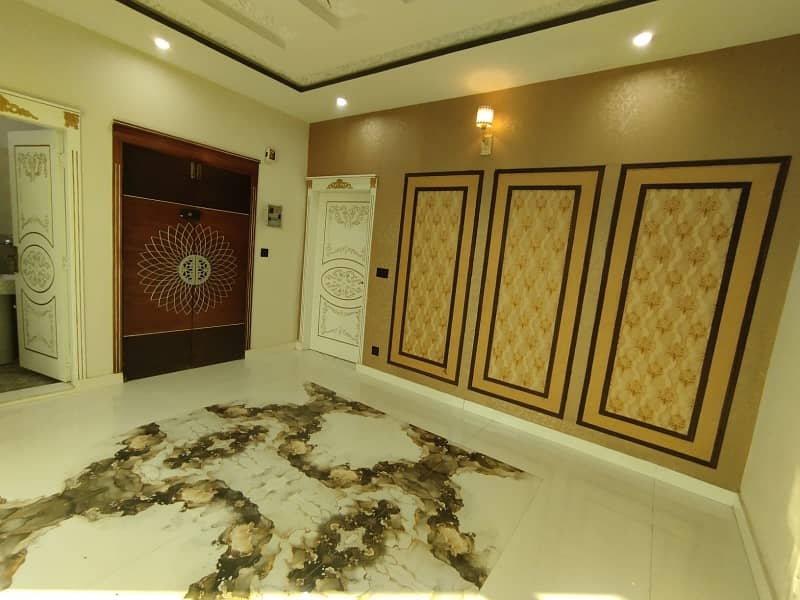 Brand New Corner Apartment For Sale Gulshan Lahore 19