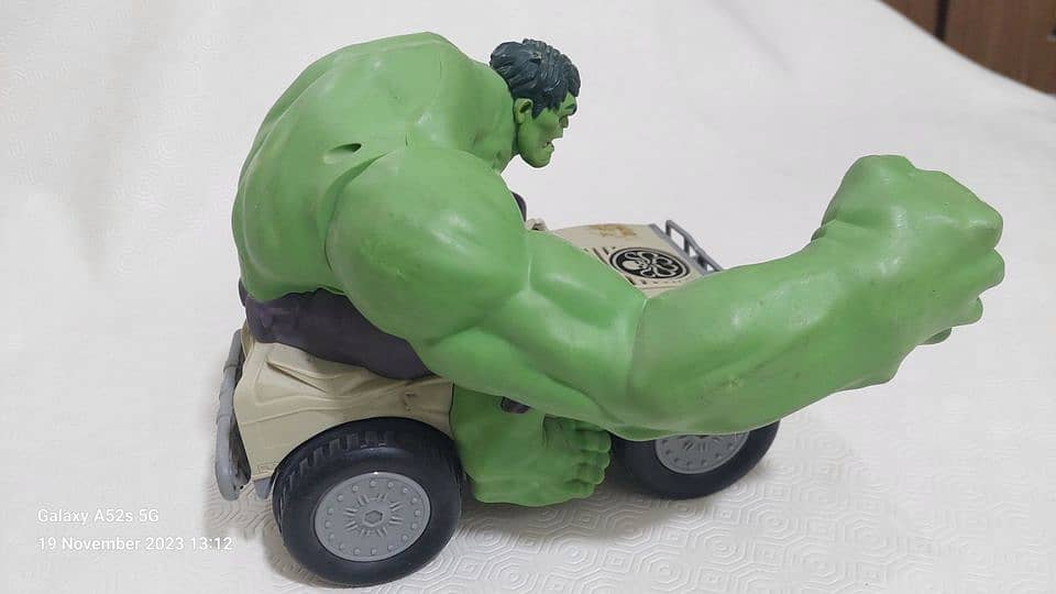 XPV Marvel RC Hulk Smash 2