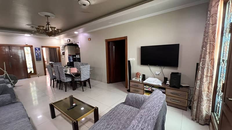 1800 Sq Ft Apartment Available For Sale 11