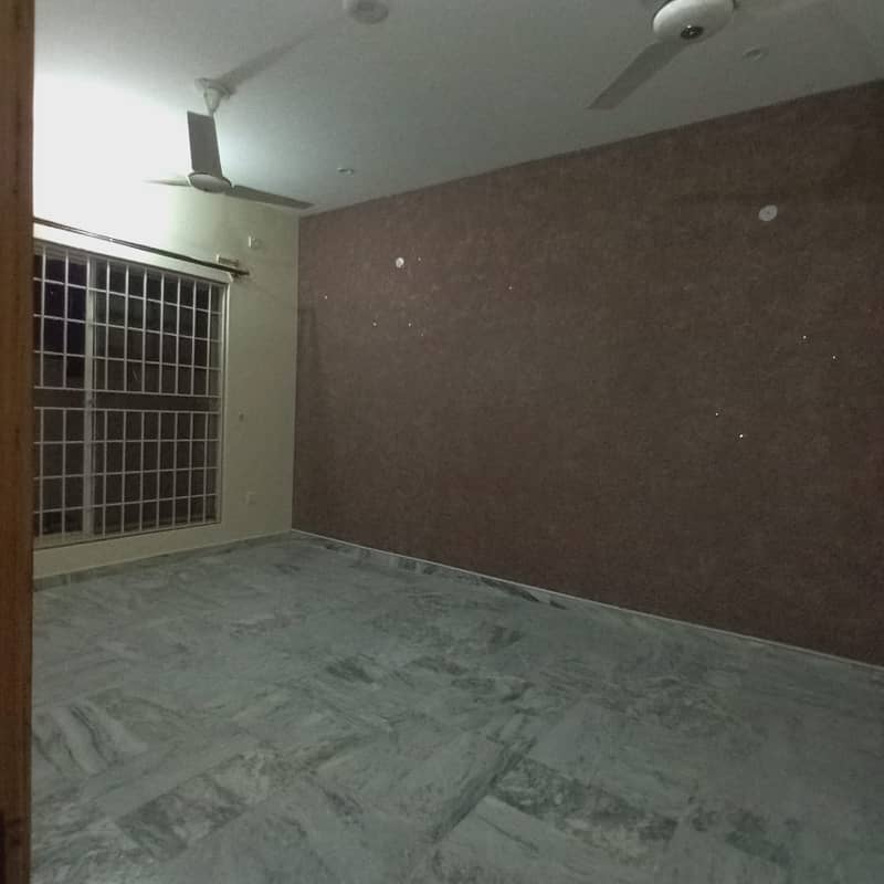7 Marla Used House Available For Sale in CBR Block D Islamabad 3