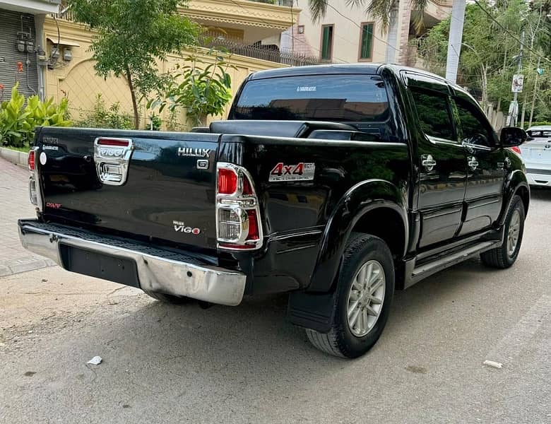 Toyota Hilux Vigo Thailand  VN Turbo 3.0 Diesel Automatic Model 2011 3