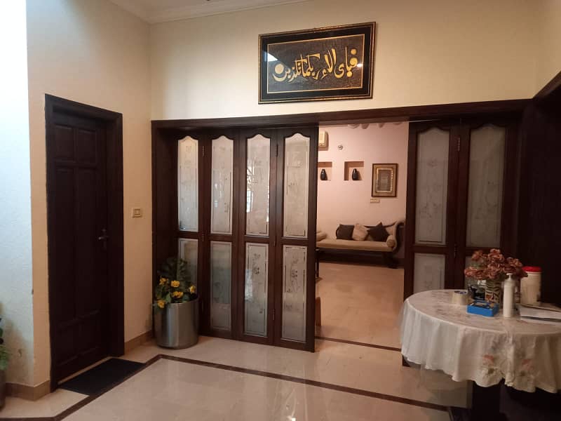 1 Kanal Classical Bungalow For Sale In Phase 5 Dha At A Prime Location Near Park 8