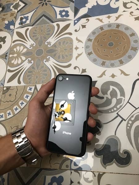Iphone 8 Factory Unlock Sealed. 1