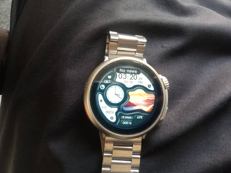 LG60 ultra smart watch 0