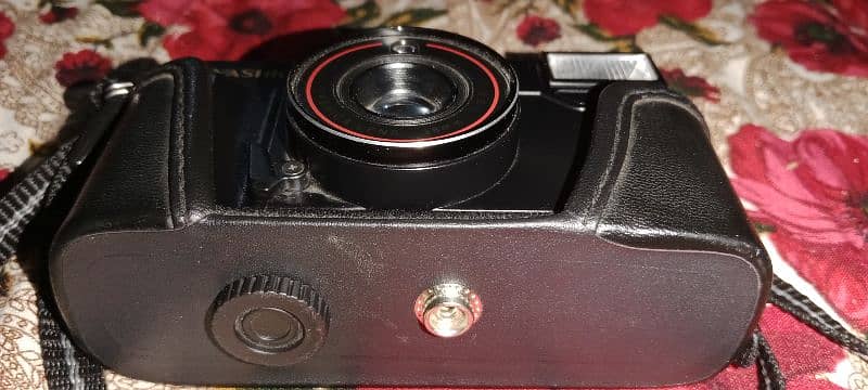 yashica camera mf-2 5