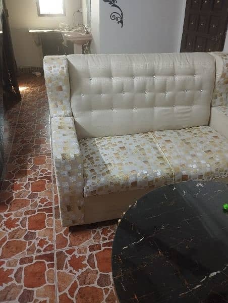 seven seater sofa only two months used 2