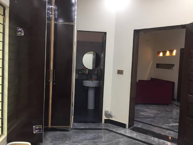 LUXURY 5 MARLA UPPER PORTION FOR RENT BAHRIA ORCHARD LAHORE 1