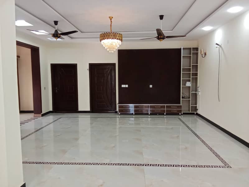 BRAND NEW10 MARLA HOUSE FOR RENT BAHRIA ORCHARD LAHORE 4