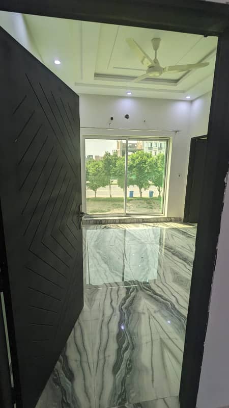 BRAND NEW UPPER 10 MARLA PORTION FOR RENT BAHRIA ORCHARD LAHORE 2