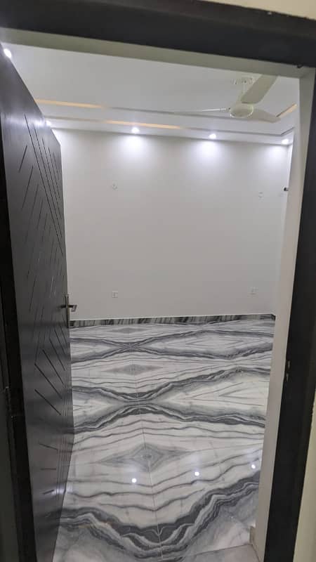 BRAND NEW UPPER 10 MARLA PORTION FOR RENT BAHRIA ORCHARD LAHORE 5