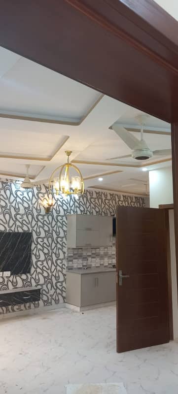 LUXURY 6 MARLA BRAND NEW HOUSE FOR RENT LOCATED BAHRIA ORCHARD LAHORE 8