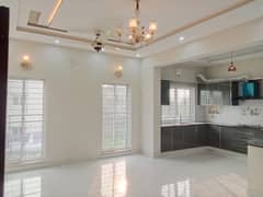 3 BEDS BRAND NEW 8 MARLA UPPER PORTION FOR RENT LOCATED IN BAHRIA ORCHARD LAHORE 0