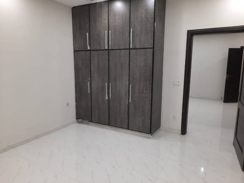 BRAND NEW 10 MARLA HOUSE FOR RENT BAHRIA ORCHARD LAHORE 11